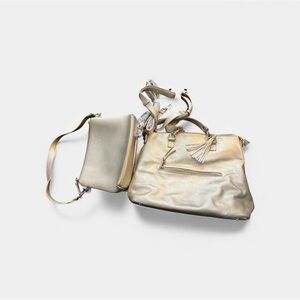 Bella Tunno diaper bag with two separate pouches for on the go.